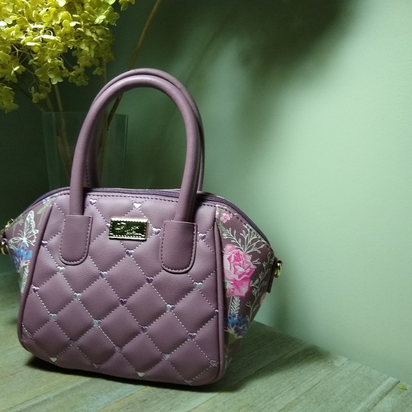 Betsey Johnson purse - Picture 4 of 9